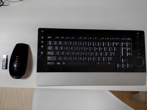 ロジクール　ワイヤレスキーボード　マウスセット