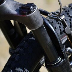 スペシャライズド HOTROCK 20インチ 子供用MTB 7段変速