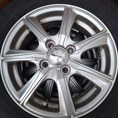 165/65R14スタッドレスタイヤ４本