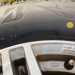 【値下げ】ブリヂストン　スタッドレス　235/65R17 2023年39週製造　ホイール付　ベンツRクラス