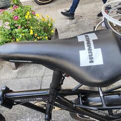 ＨＵＭＭＥＲ　折りたたみ自転車　２０インチ　６変速　黒　配達可能