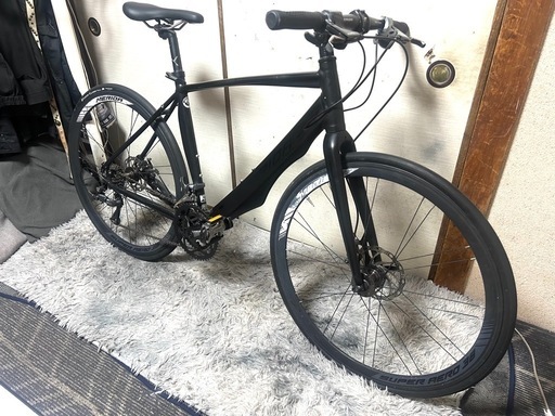 MERIDAクロスバイク27インチSHIMANO 16段　前後ディスクブレーキ