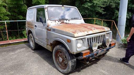 ジムニー ツーストsj30 部品取り車 書付き実働