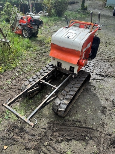 クボタ ハーベスター 運搬機 HH400 始動確認済