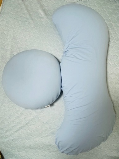 【美品★即日対応可】MOGU　抱き枕 雲に抱きつく夢枕＆雲にさわるクッションセット