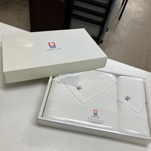 O2410-134 今治やさしいガーゼタオルセット※サイズ不明 未使用品ですが、箱に黄ばみあり