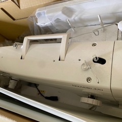 中古　ブラザー職業用ミシン　台付