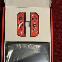 [極美品]　Nintendo Switch 有機ELモデル マリオレッド 完品 