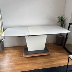 美品 BoConcept Milano ダイニングテーブル エクステンション Bo Concept ボーコンセプト Milano ミラノ エクステンションテーブル