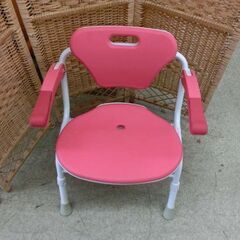 リッチェル シャワーチェア ピンク 100kg以下 折りたたみ 防カビ 介護用椅子 介助用椅子 入浴介助 札幌市 西区 西野店