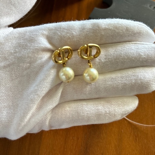 E542 K18 ピアス デザインフープ ゴージャス パーティ 両耳 K18YG