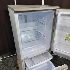 🙇‍♂️h1101売約済み❌7132‼️配送設置は無料🙌‼️つけかえドア対応✨SHARP 137L 2ドア 冷蔵庫