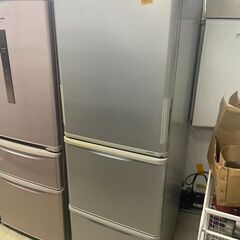 リサイクルショップどりーむ荒田店 No13458 冷蔵庫　大き目　　３５０L　シャープ　２０１８年製　動作確認OK♪　ドアパッキン取れない汚れあり(´;ω;｀)
