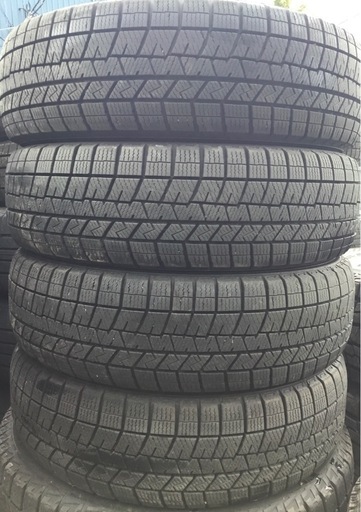 バリ溝‼️スタッドレスアルミセット195\65-15 ダンロップ使用期間2シーズン スタッドレス バリ溝 ダンロップ ホイールセット 最終値下げ！