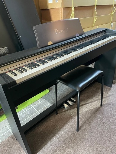 カシオ2011年製CASIO  Privia PX-730 BK電子ピアノ(簡単椅子付き) 88鍵 ブラックウッド調