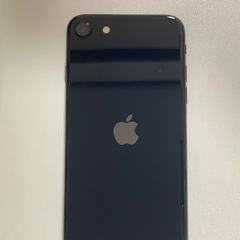 ほぼ未使用 北米 Apple iPhone SE (第3世代)64GB ミッドナイト