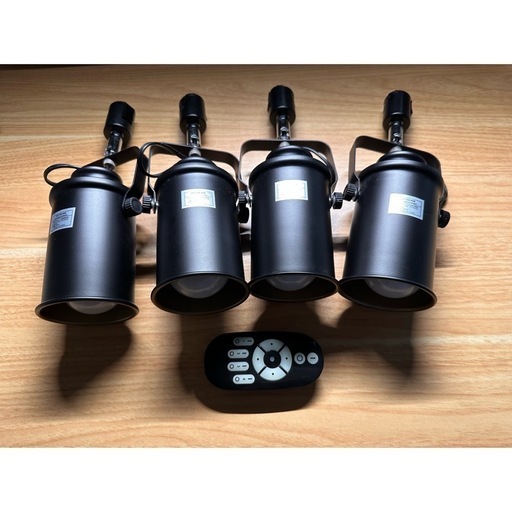 [予定]共同照明 LED調光調色電球 リモコン付き E26 60W形付き