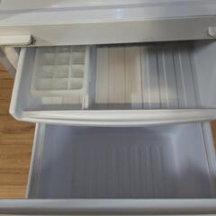 □ 冷蔵庫、SHARP、137L、2ドア冷凍冷蔵庫、シルバーグレー、山梨県甲斐市