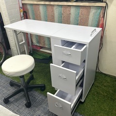 美品 折りたたみ ネイルテーブル イスセット ホワイト