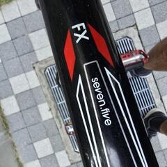 2014 TREK 7.5FX カーボンフォークMetallic Blackサイズ22.5 クロスバイク アルミフレーム