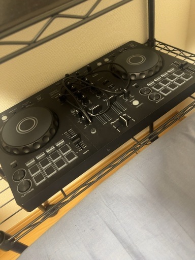 DJギア ddj-flx4