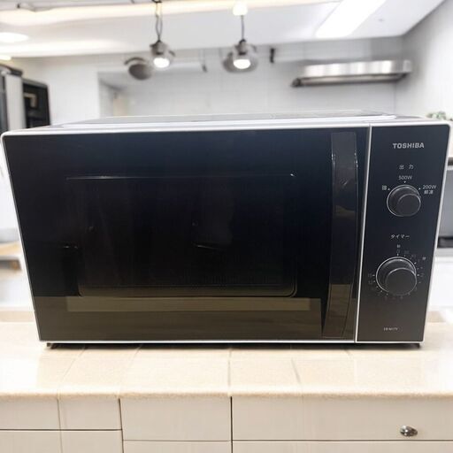【決まりました】激安◯【美品】東芝 TOSHIBA 電子レンジER-M17Y(W) [ホワイト]