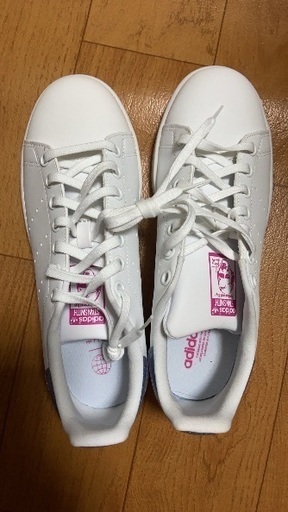 adidas 靴