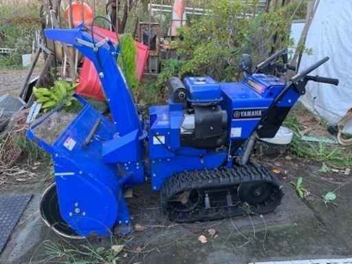 ヤマハ中型除雪機、13馬力　YT1390EXR