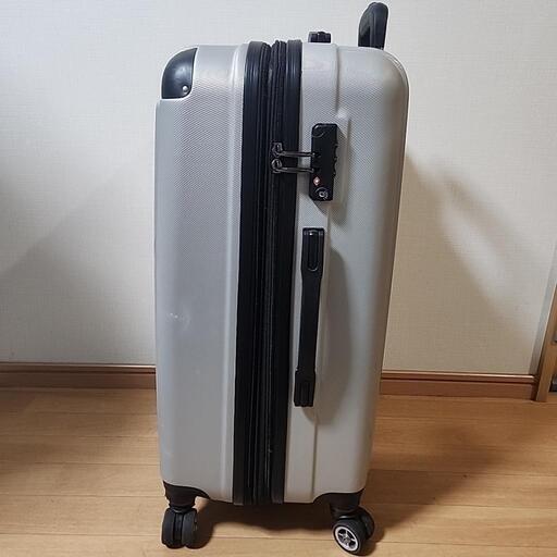 ☆ジモティ割あり☆ キャリーケース シルバー クリーニング済 YJ3277