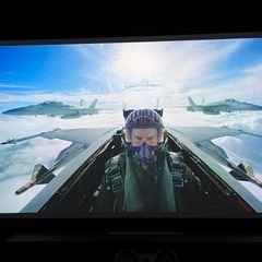 100インチ電動スクリーン