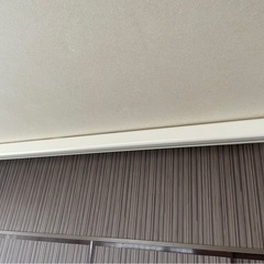 100インチ電動スクリーン