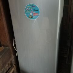 ☆購入希望者決定しました☆ 美品☆冷凍庫(フリーザー) Abitelax ACF-112FE