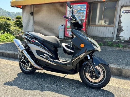 シグナスX用社外マフラー(今週末には取り下げます)