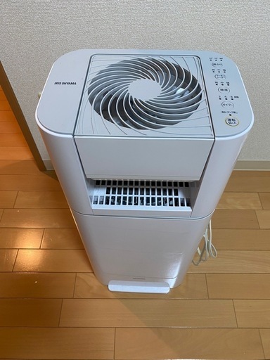 アイリスオーヤマ　衣類除湿乾燥機