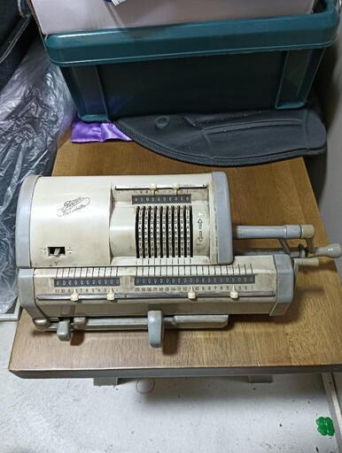 骨董品　アンティーク　タイガー計算機
