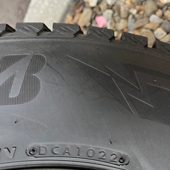 最終値下げ↓BRIDGESTONEブリヂストン BLIZZAK DM-V3 215/70R16 