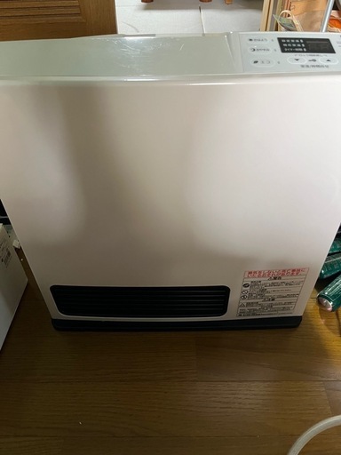 リンナイ　ガスファンヒーター　LPガス用　ホース付き