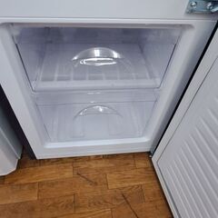 【リサイクルショップどりーむ鹿大前店】No11107　冷蔵庫　ニトリ　2022年製　写真参照　おすすめ♪　106L