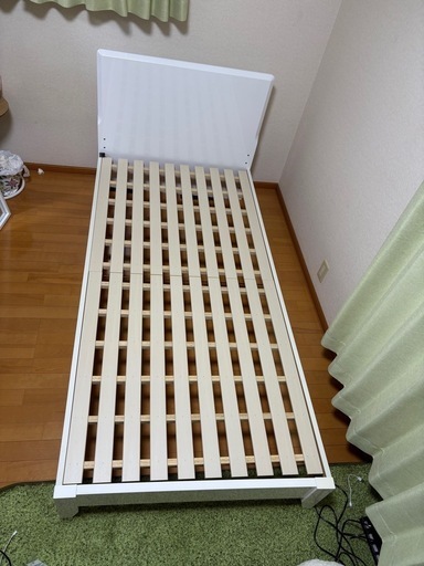 シングルベッド\n