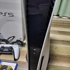 PS5本体とソフト2点【本日中に取引できる方3000円引】 PS5本体とソフト2点【本日中に取引できる方3000円引】