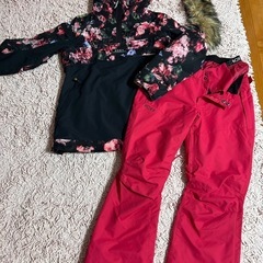 スノーウェア　ロキシー ROXY ロキシー　ジャケット&パンツ　2シーズンのみ使用