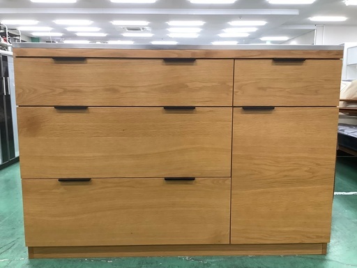 家具ならトレファク吉川店！！ キッチンボード ステンレストップ  