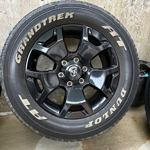 ハイラックス限定ホイール‼️
