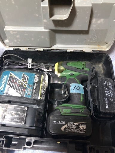 マキタ18vインパクトTD146DX2中古品、オリジナルハウジング