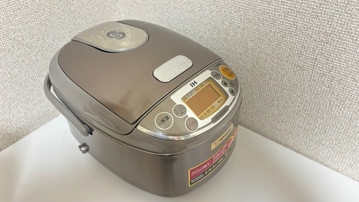 象印　炊飯器