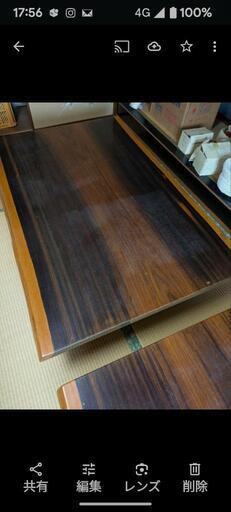 古い高級テーブル