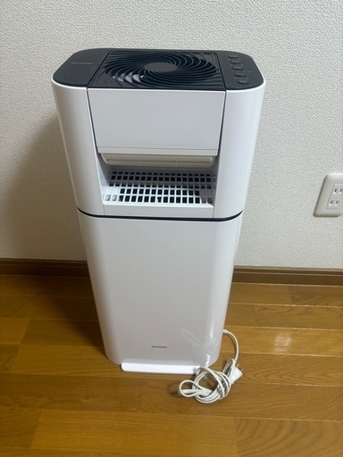 2021年製　サーキュレーター除湿機　アイリスオーヤマ