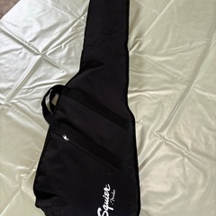 ベース　スクワイヤーby フェンダー