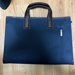 ビジネスバック　トートバック　ネイビー