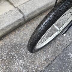 折りたたみ自転車　ＪＥＥＰ　２０インチ　６変速　カゴ　付き　配達可能